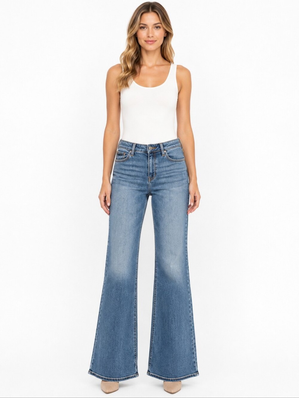 KanCan Petite Mid Rise Wide Flare Jeans Women's 11/29 Medium Wash Stretch